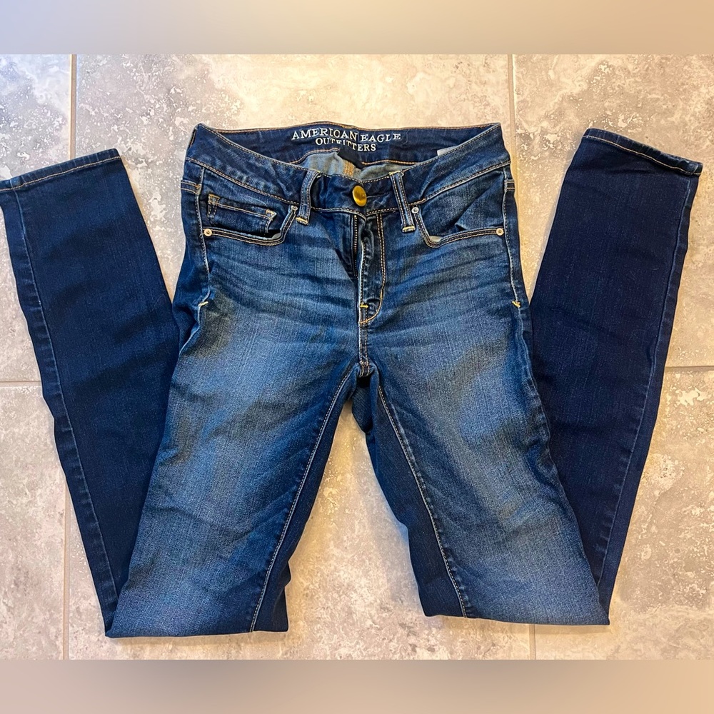 American Eagle Low Rise Skinny Jeans